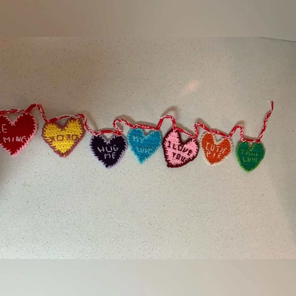Valentines Hearts Conversation Garland New Handmade Crochet